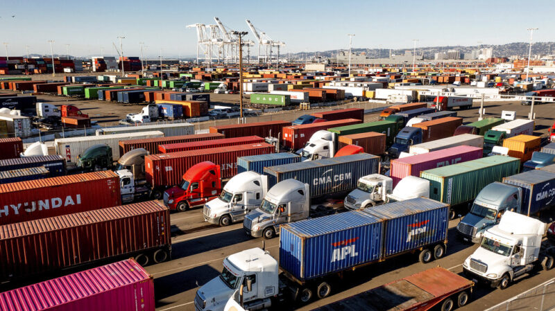 Wed. 9:12 a.m.: US economy grew at 2.3% rate in Q3, up from earlier estimate